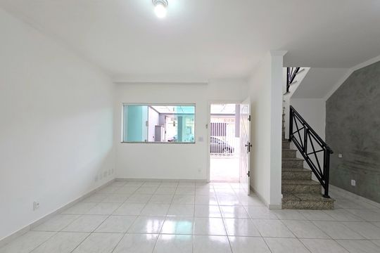 Sala de casa à venda com 3 quartos, 110m² em Vila Homero Thon, Santo André