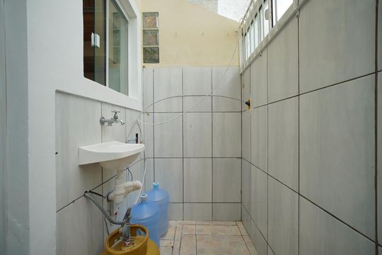 Área de Serviço  de casa de condomínio para alugar com 2 quartos, 72m² em Ingleses Norte, Florianópolis