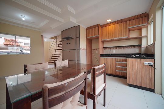 Cozinha  de casa de condomínio para alugar com 2 quartos, 72m² em Ingleses Norte, Florianópolis