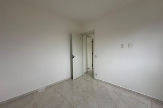 Quarto 2 de apartamento à venda com 2 quartos, 50m² em Centro, Barueri