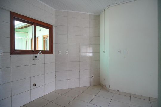cozinha de casa para alugar com 2 quartos, 90m² em São Miguel, São Leopoldo