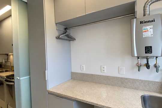 Área de serviço de apartamento à venda com 1 quarto, 80m² em Barra da Tijuca, Rio de Janeiro