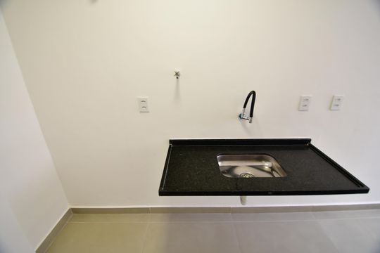 Cozinha de apartamento à venda com 1 quarto, 45m² em Vila Itapura, Campinas