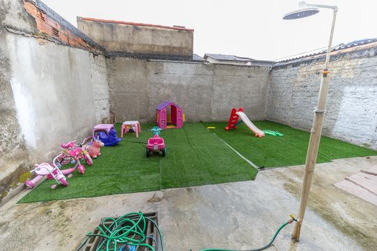 Casa para alugar com 2 quartos, 200m² em Cosmos, Rio de Janeiro