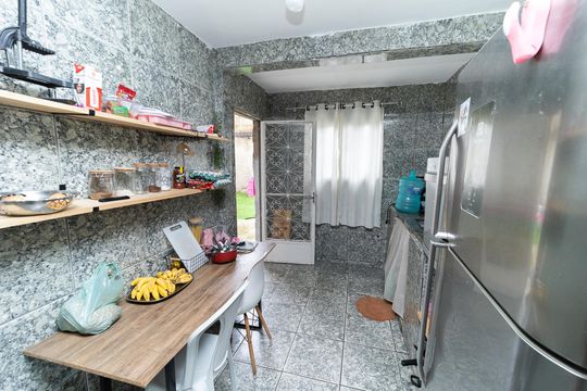 Casa para alugar com 2 quartos, 200m² em Cosmos, Rio de Janeiro