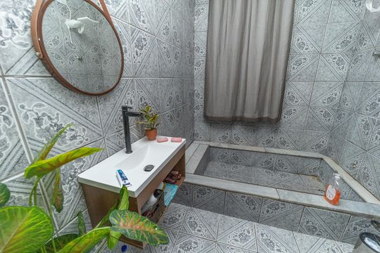 Casa para alugar com 2 quartos, 200m² em Cosmos, Rio de Janeiro