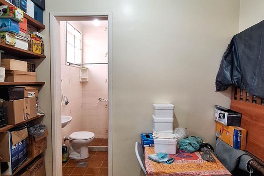 Quarto de Serviço de casa de condomínio à venda com 4 quartos, 270m² em Itaipu, Niterói