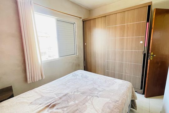 Quarto 1 de casa de condomínio para alugar com 2 quartos, 60m² em Chácara Real (caucaia do Alto), Cotia