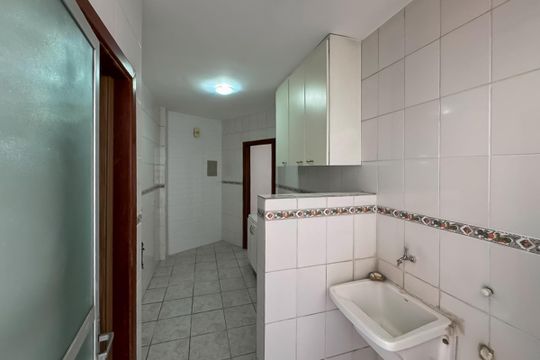 Área de Serviço de apartamento para alugar com 3 quartos, 105m² em Colégio Batista, Belo Horizonte
