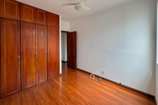 Quarto 1 de apartamento para alugar com 3 quartos, 105m² em Colégio Batista, Belo Horizonte
