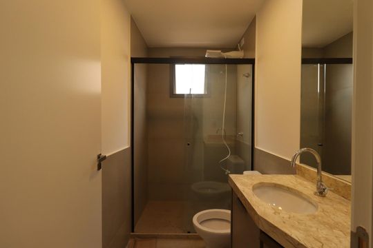 Banheiro da Suíte de apartamento para alugar com 2 quartos, 120m² em Ribeirânia, Ribeirão Preto