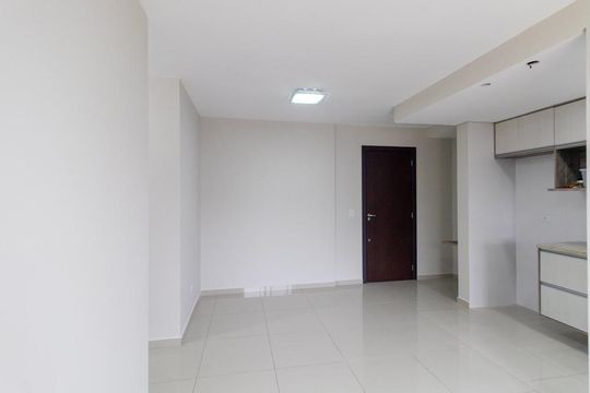 Apartamento à venda com 2 quartos, 50m² em Capão Raso, Curitiba