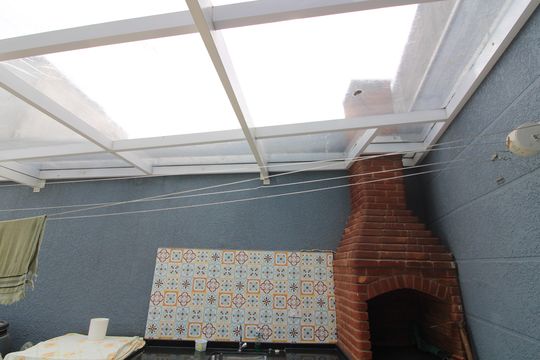 Área externa de casa à venda com 3 quartos, 216m² em Burgo Paulista, São Paulo