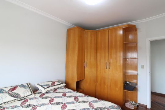 Casa à venda com 3 quartos, 216m² em Vila Uniao(Zona Leste), São Paulo