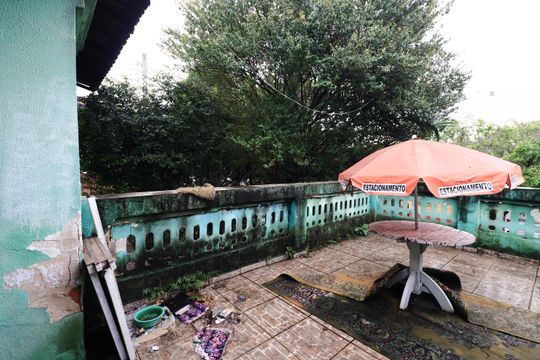 Varanda de casa à venda com 5 quartos, 300m² em Penha de França, São Paulo
