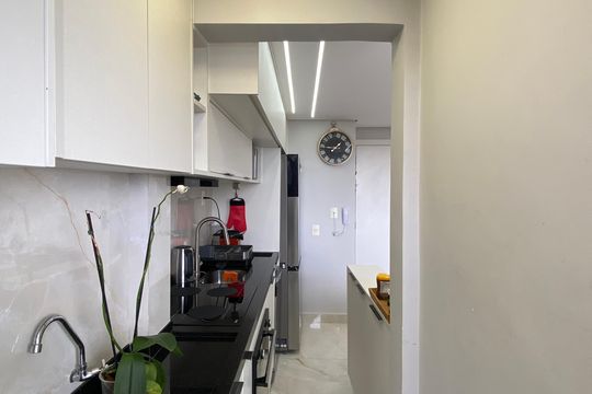 Cozinha - Área de Cozinha de apartamento à venda com 2 quartos, 47m² em Ayrosa, Osasco