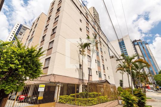 Fachada do prédio de apartamento à venda com 2 quartos, 68m² em Jardim Guarulhos, Guarulhos