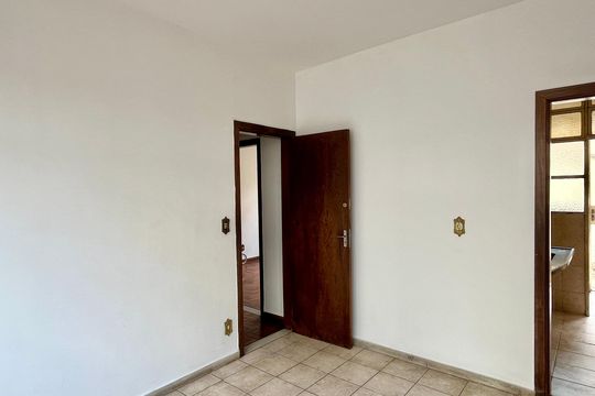 Apartamento à venda com 3 quartos, 134m² em Ipiranga, Belo Horizonte