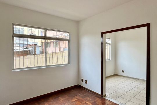 Apartamento à venda com 3 quartos, 134m² em Ipiranga, Belo Horizonte