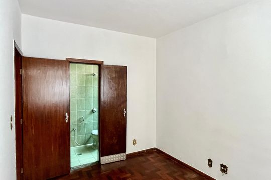 Apartamento à venda com 3 quartos, 134m² em Ipiranga, Belo Horizonte