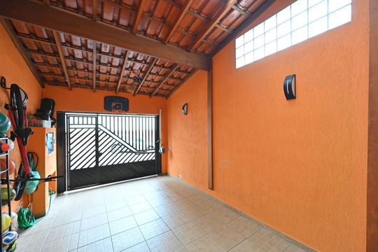 Garagem de casa à venda com 3 quartos, 260m² em Vila Clementino, São Paulo