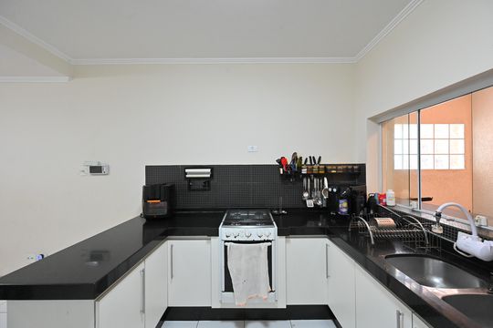 Cozinha de casa à venda com 3 quartos, 260m² em Vila Clementino, São Paulo