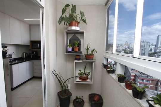 Varanda de apartamento à venda com 2 quartos, 60m² em Nova Suíça, Belo Horizonte