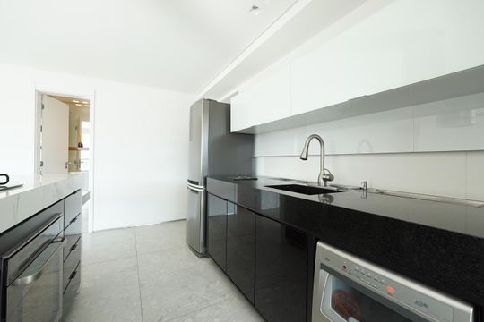 Cozinha de apartamento à venda com 2 quartos, 114m² em Vila Mariana, São Paulo