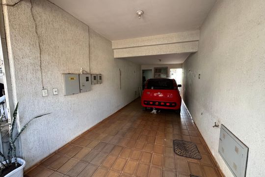 Garagem  de casa à venda com 2 quartos, 250m² em Ceilândia Sul , Brasília