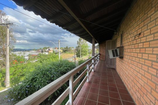 Casa para alugar com 2 quartos, 120m² em Primavera, Novo Hamburgo