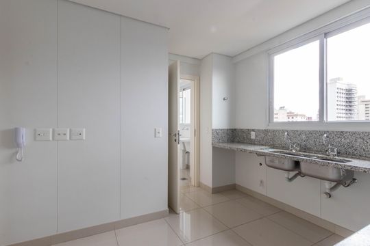 Cozinha de apartamento à venda com 4 quartos, 166m² em Anchieta, Belo Horizonte