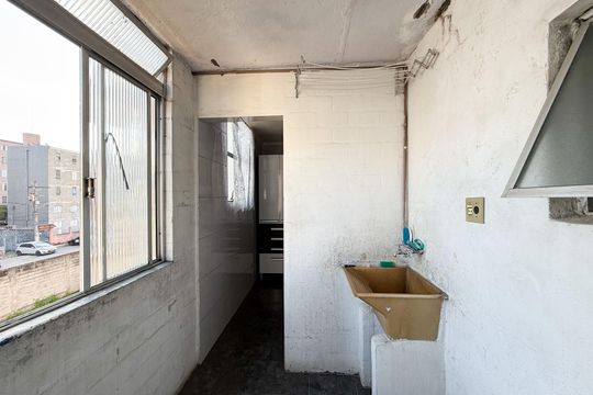 Área de Serviço de apartamento para alugar com 2 quartos, 50m² em Conjunto Residencial Elisio Teixeira Leite, São Paulo