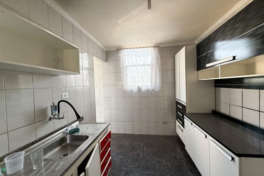 Cozinha de apartamento para alugar com 2 quartos, 50m² em Conjunto Residencial Elisio Teixeira Leite, São Paulo