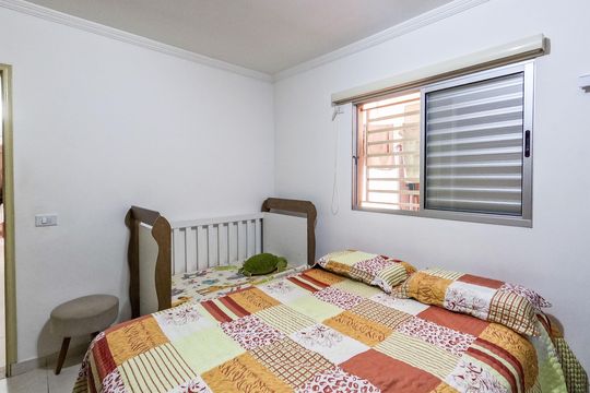 Suíte de casa à venda com 3 quartos, 127m² em Vila Souza, São Paulo