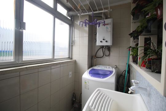Área de Serviço de apartamento à venda com 2 quartos, 63m² em Vila Ipiranga, Porto Alegre