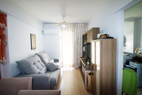 Sala de apartamento à venda com 2 quartos, 58m² em Vicente de Carvalho, Rio de Janeiro