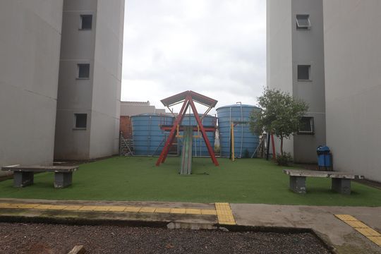 Área comum - Playground de apartamento à venda com 2 quartos, 48m² em Olaria, Canoas