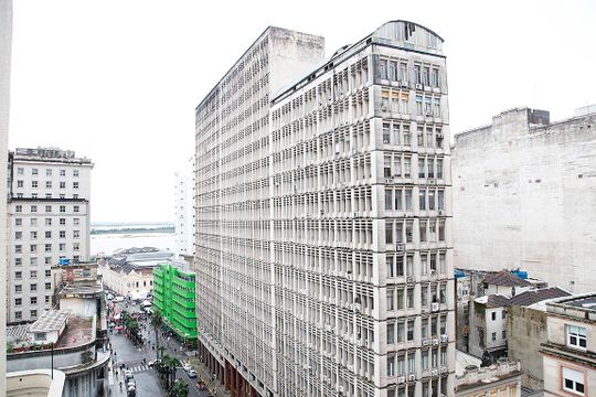 Sala Vista de apartamento para alugar com 1 quarto, 33m² em Centro Histórico, Porto Alegre