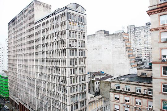 Vista da Cozinha/Área de trablaho de apartamento para alugar com 1 quarto, 33m² em Centro Histórico, Porto Alegre