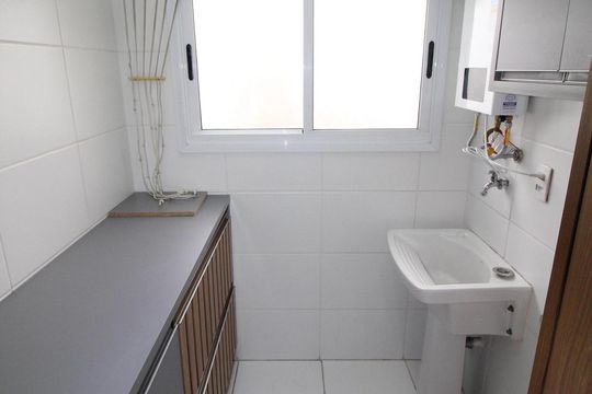 Área de Serviço de apartamento para alugar com 2 quartos, 70m² em Jardim Veneza, São José dos Campos