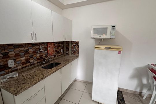 Cozinha de apartamento para alugar com 2 quartos, 48m² em Parque Rincao, Cotia