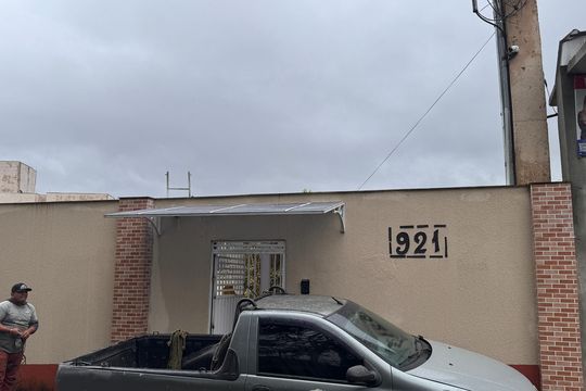 Fachada e portaria de apartamento para alugar com 2 quartos, 48m² em Parque Rincao, Cotia