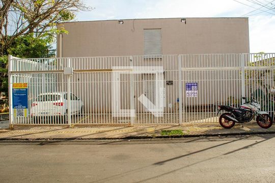 Apartamento para alugar com 1 quarto, 20m² em Parque das Laranjeiras, Goiânia