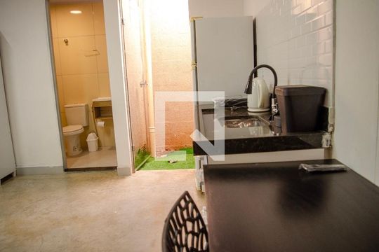 Apartamento para alugar com 1 quarto, 20m² em Parque das Laranjeiras, Goiânia