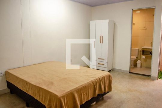 Apartamento para alugar com 1 quarto, 20m² em Parque das Laranjeiras, Goiânia