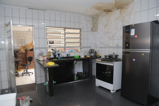 Cozinha  de casa à venda com 4 quartos, 125m² em Parque Savoy City, São Paulo