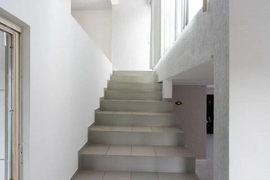 Área externa de casa para alugar com 5 quartos, 280m² em Vila Nova, Porto Alegre