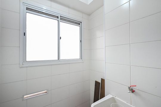 Área de Serviço  de apartamento à venda com 2 quartos, 46m² em Jardim Helga, São Paulo
