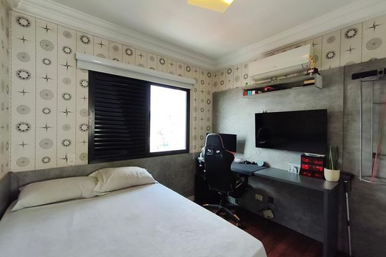Quarto de apartamento à venda com 3 quartos, 204m² em Tatuapé, São Paulo