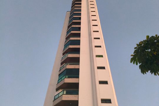 Fachada de apartamento à venda com 3 quartos, 204m² em Tatuapé, São Paulo